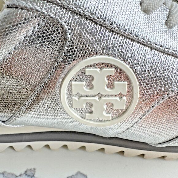 Tory Burch Sawtooth Logo Sneaker Size 7.5 Metallic Canvas Napa Leather Silver - Picture 10 of 12